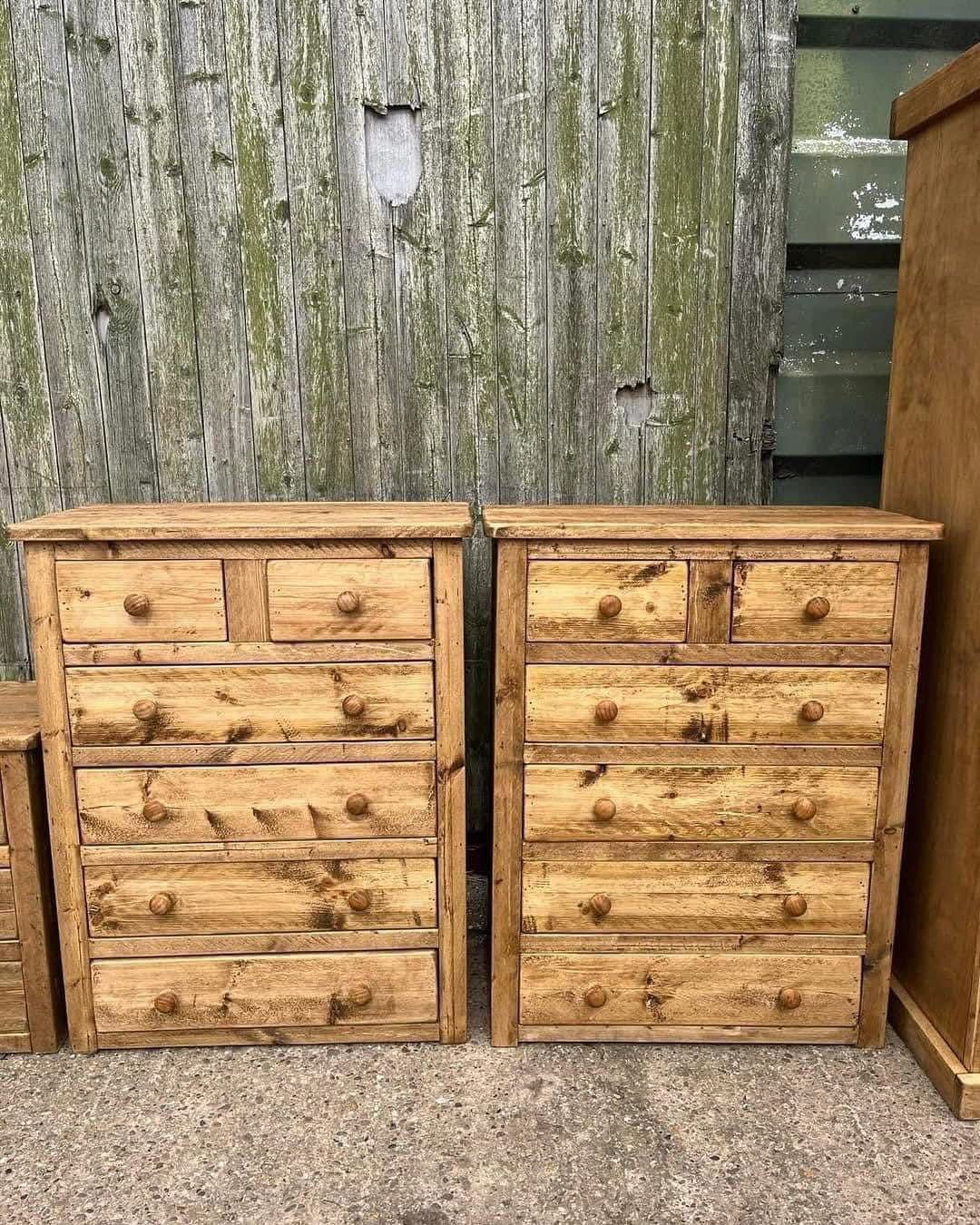 The 2/4 Chest Of Drawers 🪵