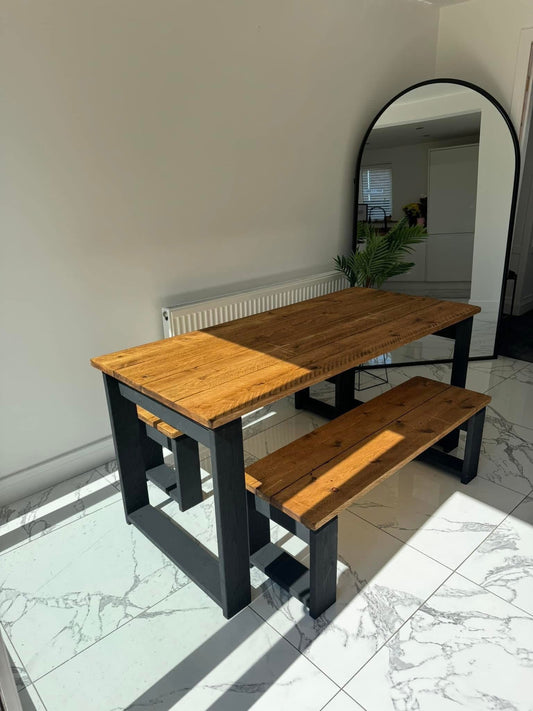 The Midnight Black Table set