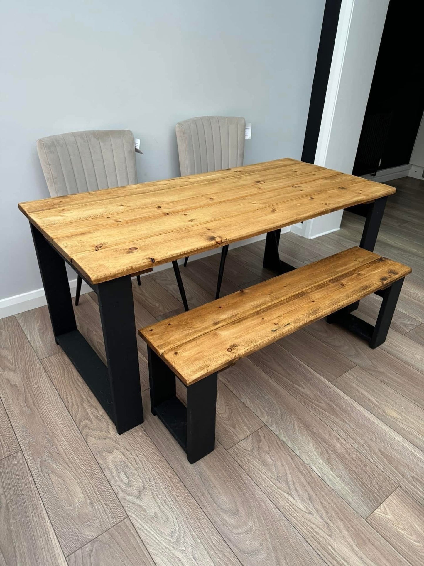 The Midnight Black Table set