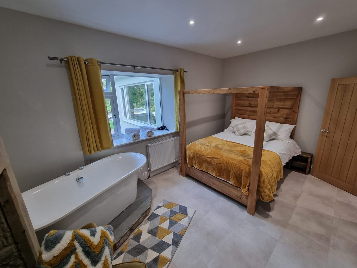 25% OFF at Checkout - 
The GRAND Four Poster bed