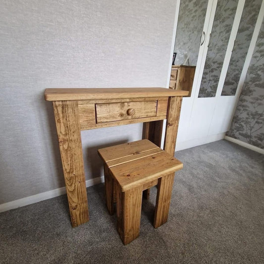 Corner Nook Desk & Stool