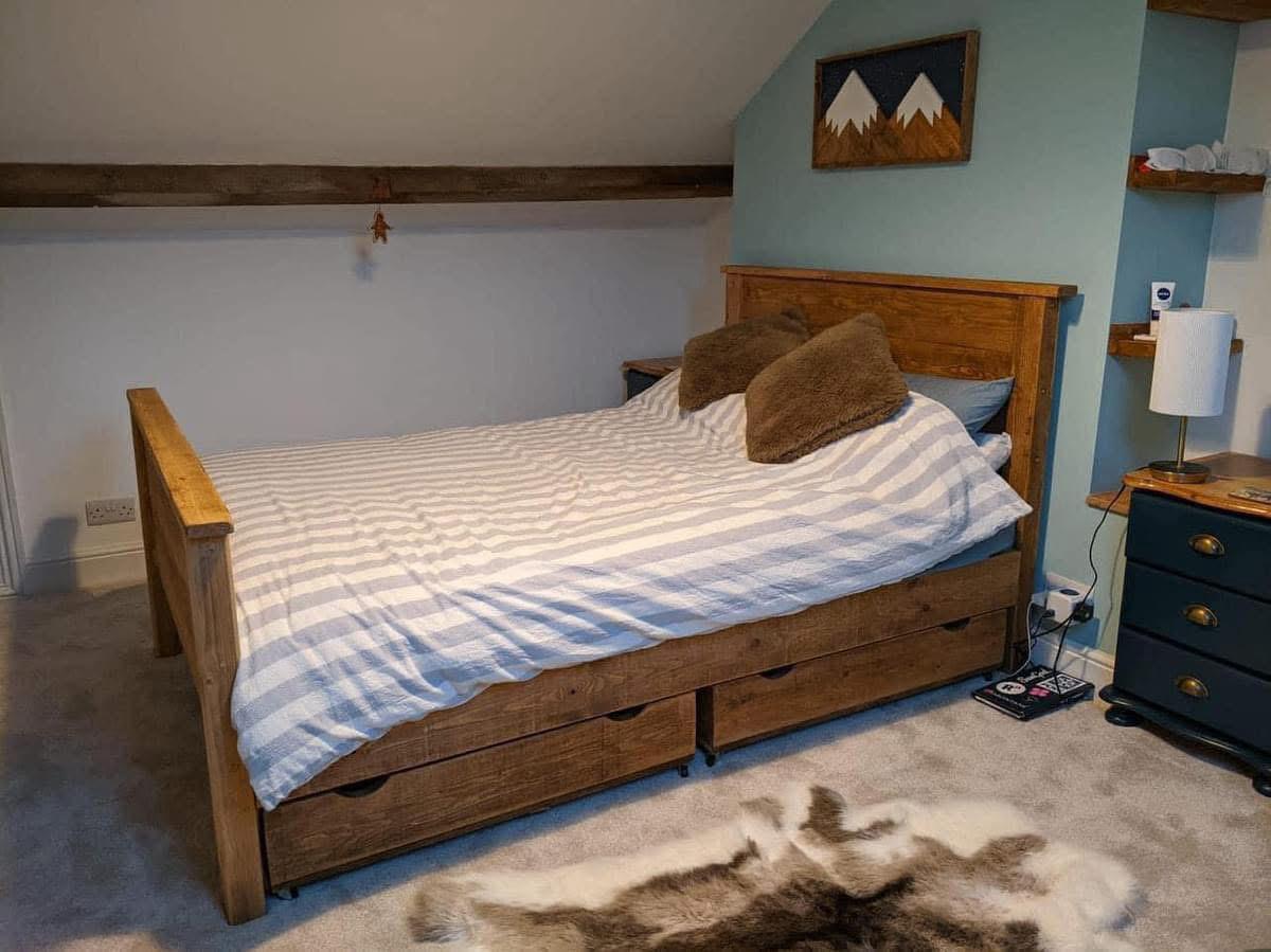 The Preston Bed