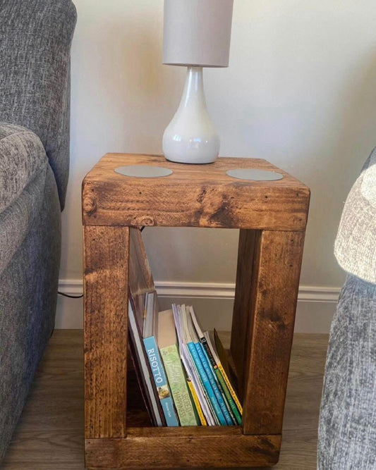 The ROBUST Lamp Table 🪵
